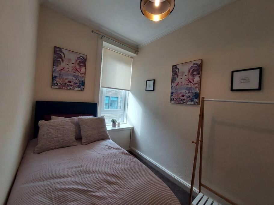 Lovely 2 Bedroom Apartment In The Centre Of Hawick Luaran gambar